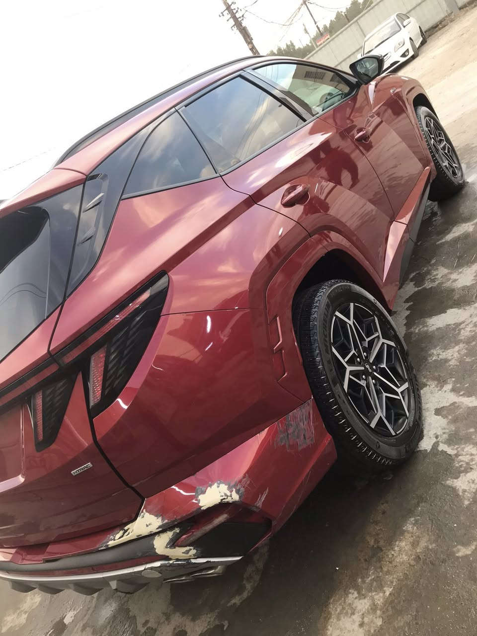 سلام عليكم  .
توسان موديل 2023 ⛔️⛔️

 ان لاين N Laen 😈✅

فول مواصفات  واحد على واحد 🥶💯

فور ويل 🔢 

بنوراما 🖥

بصمه 🌀

كشنات تدفئ تبريد ❄️🔥

🟩🟩🟩🟩🟩🟩🟩🟩🟩🟩

      السعر 20.000الف دولار 

🟩🟩🟩🟩🟩🟩🟩🟩🟩🟩

🔻***********🔻
