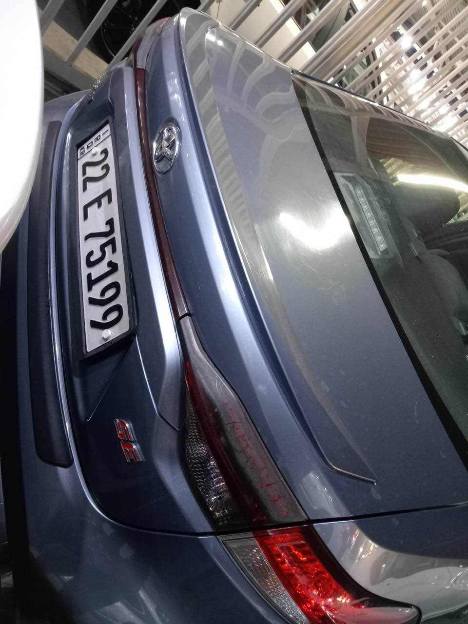 السلام عليكم 
كورلا 2020 وارد امريكا حادثها بنيد فقط بدون ايرباك 
الرقم اربيل الدولي الجديد شرط تحويل باسم المستري 
سلايد روف / محرك 2000/ بصمه تشغيل / شفتات استيرن / تحكم استيرن 
السياره جديده ورايدها 125$ 
الاتصال *********** ابو رضا 
بغداد / الوزيريه بغداد, العراق
