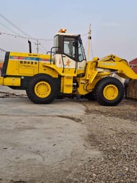 للبيع شفل كاوسكي حجم 80 زت اي كير ما مفتوح مكفول من صبغ تخم تاير جديد ...