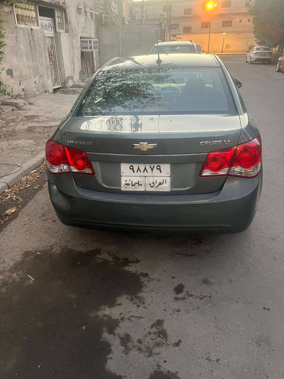 سلام عليكم
شوفرليت كروز رقم سليمانيا وكاله عامه بأسمي 
٢٠١١ 
تخم تاير جديد 
تبريد خير من الله 
باتري جديد 
حداديه نص عمر 
كير ومحرك مكفولات 
مكاني بغداد 
***********
