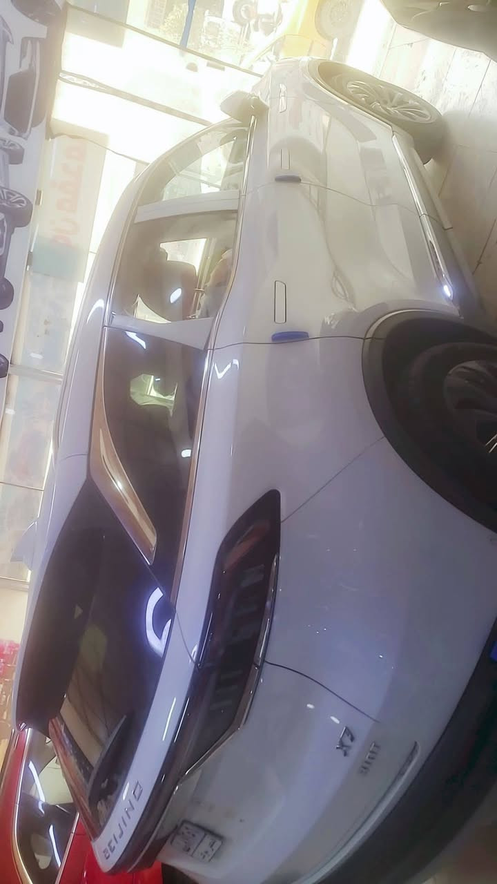 سياره7x لبيع مديل 2025سعر خاص***********
