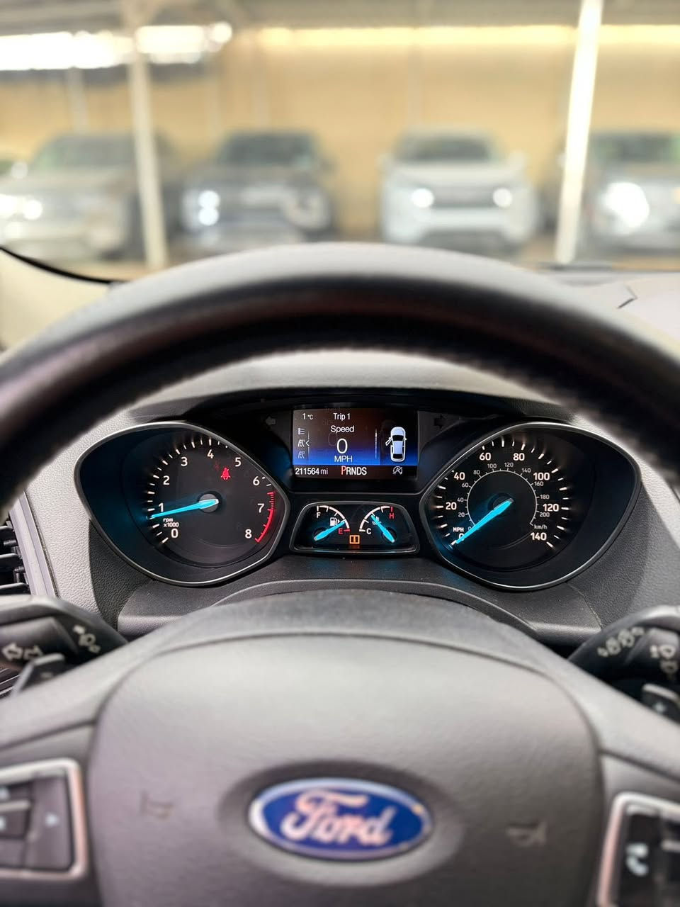 فورد سكيب موديل 2017 مواصفات SE
الضرر بيها هلال الجاملغ  الخلفي طخه صغيره الايرباگ كلها سليمه  بجم كبس شاشه كبيره كاميرا فور ويل لايت زينون مقاعد كهرب 
تبريد قطعتين ويل كب بلاجكتور تحكمات ستيرن 
السعر 97
***********
***********
متوفر واتساب عالرقمين
