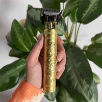 مكينة حلاقة • ملحقات كاملة • توصيل