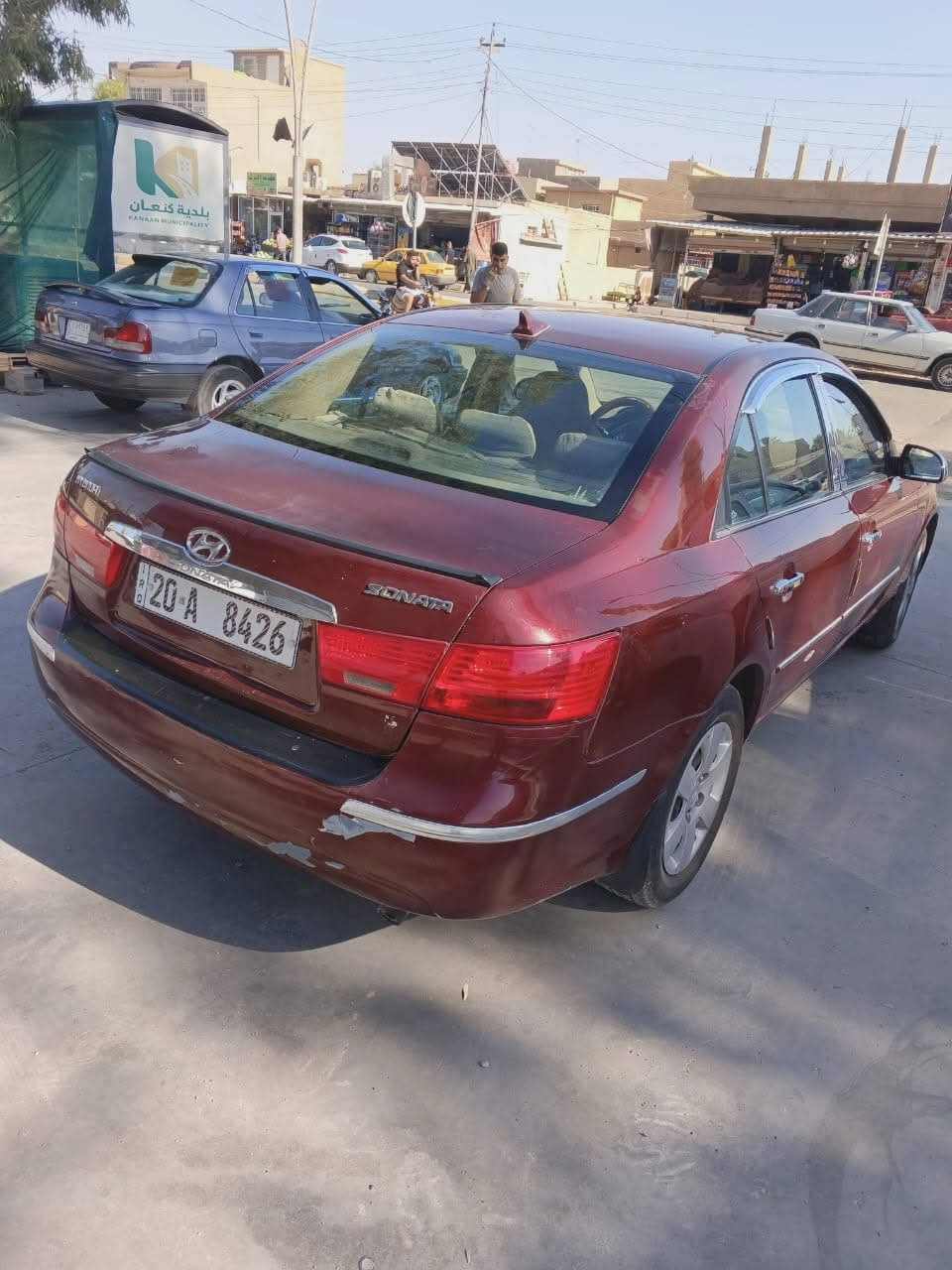 سوناته 2009 الوان احمر
كير مكينه مكفولات 
تخم تاير جديد
تبريد ثلج 
مكينه 2400
خير من الله 
سيارة شرط التحويل
سنويه 2028
العنوان ديالى بعقوبة كنعان قرب مركز الشرطة 
*********** السعر 110 وبيهه مجال
