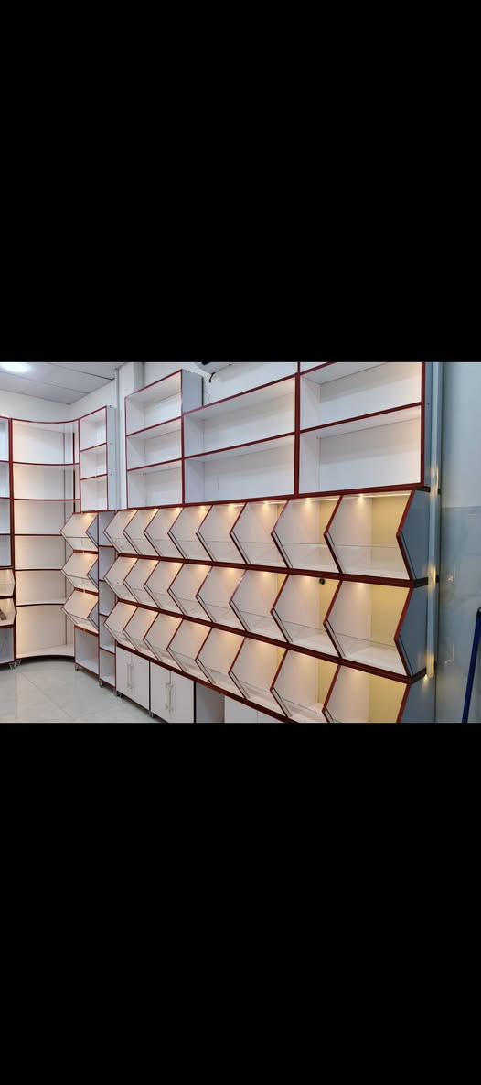 ديكور للبيع مكاني الكوت بدره ***********
