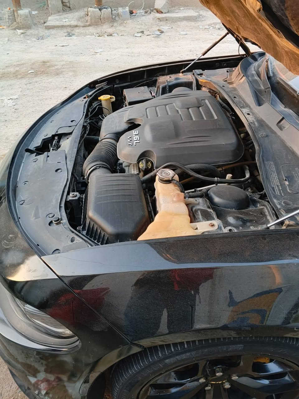 جارجر 2018 sxt مواصفات رادارات بصمة تشغيل عن بعد كشن كهرباء كشنات تدفئة السيارة محرك كير مكفول تبريد ثلج السيارة  السيارة محدث  srt السيارة رقم اربيل الجديد تحويل ثاني يوم او وكاله السيارة  ايرباك طاك وبيها جاملغين وبنيد السعر 198 وبيها مجال للشراي  مجال للشراي مكاني البصره الزبير ***********
