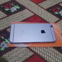 ايفون ٦ • ذاكرة ١٦ • شغال