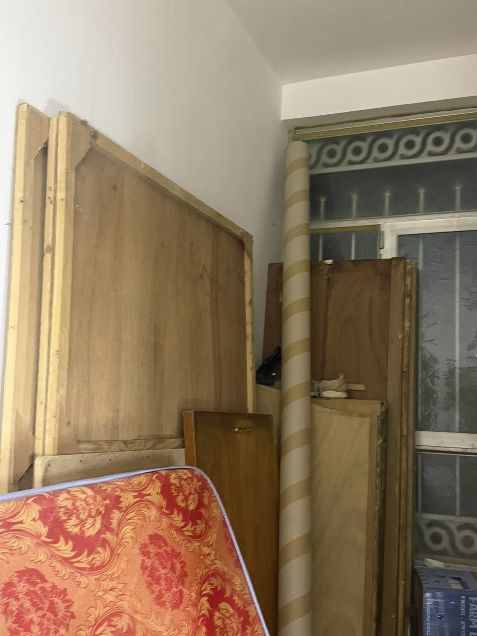 عندي هاذه دوشك وغرفه نجاره للبيع مستعجله ع بيعه لان انتقلت غير مكان ماعندي مكان اله تجي شوفه وتقيمه وبل عافيه عليك


**إذا كنت صاحب هذا الإعلان وتريد حذفه لأي سبب، رجاءا أرسل رسالة إلى الدعم الفني**