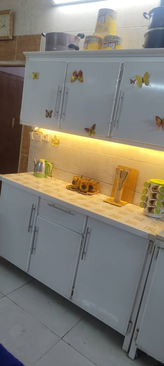 كاونتر 3 قطع نظيف مابي اي عيب وميز طعام بدون كراسي


**إذا كنت صاحب هذا الإعلان وتريد حذفه لأي سبب، رجاءا أرسل رسالة إلى الدعم الفني**