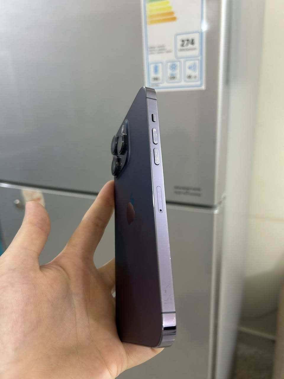 ١٤ برو ماكس ذاكرة ٢٥٦ بطاريه ٨٦ مكفول سعر ٨٥٠ جهاز فقط بدون كارتونه عربي شرق اوسط  جداً نضيف على الفحص
من بغداد ***********
