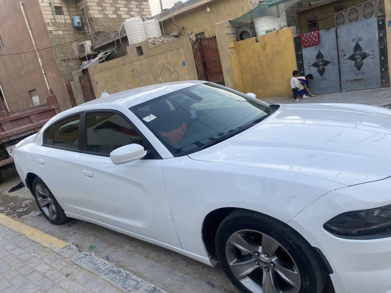 سلام عليكم جارجر مديل 2018 ادوات كصه كفاله مكينه وكير وحداديه تبريد ثلج مكينه 360 مكان سياره البصره رقم الهاتف *********** واتساب موجود السعر 78
