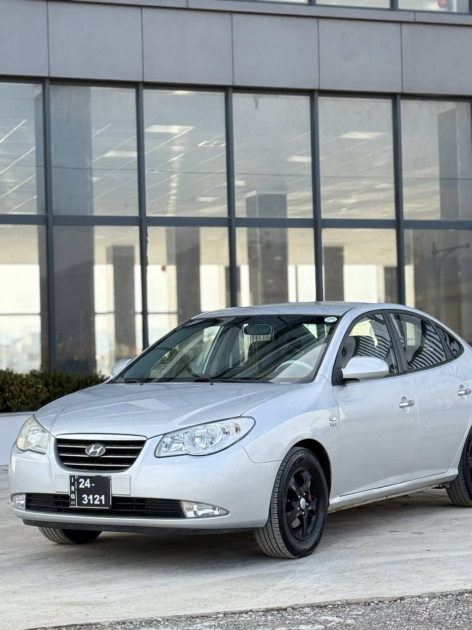 ئاڤانتی 2009
لۆک لۆکە سەیارەکە گیڕو مەکینە بە شەرتی ١٠٠ فیتەر 
بریکی مەزبوتە 
 تەبرید لەمسە تەبریدی ساردو گەرمی بە شەرت 
سوکان ڤۆلیۆم
ئاوینە بەرخ 
موکەبەرەکانی هەموی بیلادین 
مەکینە گچکەی دیکشن بەرز مەرخوبی بازار
حاسەیە
کوشن هیترە
شاشە ئایپاد 
٤ تایەو ویلی لۆک 
پاتری تازەیە 
ڕۆنی مەکینەم دوینی گۆڕیوە 
دوکەڵو بوخاری بە شەرت 
کارەبای هەموی بە شەرت 
سەیارەکە کامل مەسرەف کراوا 
سەیارەکە هی ماڵە هی ماحرەزو شت نیە 
بەس سەقفەکەی یەک تۆز ش
نرخی ٤٦ گەڵاو یەک تۆز مەحەمەلە
لەگەڵ ڕیزم موشتەری نیت نە سەری من نە سەری خۆت مەیەشینە  
0751 189 1044
