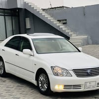 تويوتا كراون • ٢٠٠٧ • ٧٥٠٠٠ كم