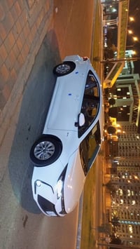 كورلا هايبرد • ٢٠٢٥ • ٢٠٠٠٠ كم