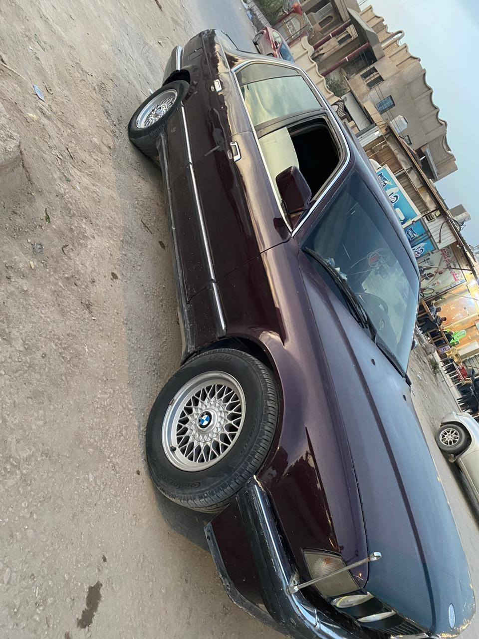 السلام عليكم لبيع بيم موديل91 حجم 730 رقم بغداد انكليزي بسمي سنويه ل 30 كيررمكينه تبريد كهربائيات كله شغله تخم تاير كشره الخارجي بي جراد عارضهه 45 وبيه مجال مكاني حله شارع 40 لستفسار (*********** )
