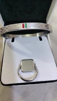 خاتم • سوار • مكتوب بالانكليزي