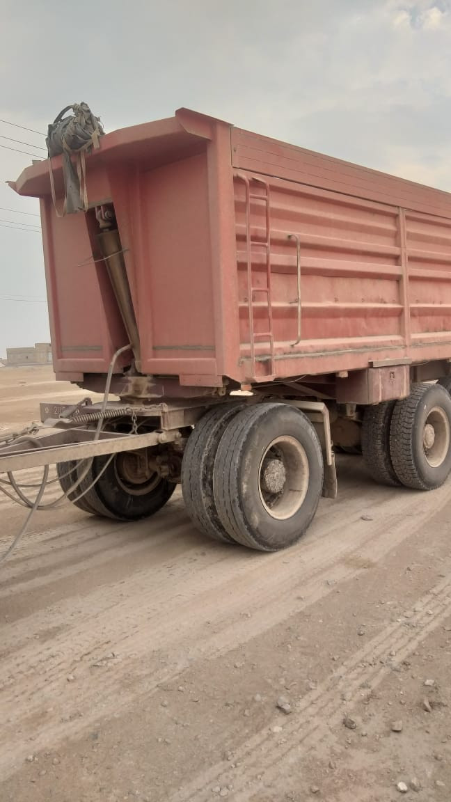 مقطوره للبيع هوزن جيئف المانيه تخم تاير ***********
