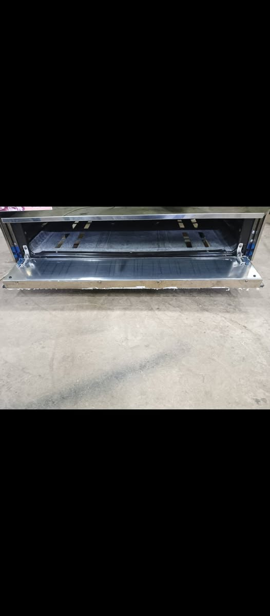 الي ايدور طباخ جديد فا هذا الجديد
طباخ ستيل خمس عيون نوع ينفرسال مصري جديد مستخدم شي قليل جداً والفرن جديد غير مستخدم ولاصق الشركة بعدو ع طباخ والعيون اصلية نحاس شرط نظام بوري عنوان موصل جانب الأيمن منطقة العكيدات قرب مدرسة الرافدين مجاور سالم الخيرو الوكيل محلات الأخوين


**إذا كنت صاحب هذا الإعلان وتريد حذفه لأي سبب، رجاءا أرسل رسالة إلى الدعم الفني**