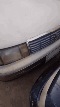 سلام عليكم من رخصت الدمن بطه للبيع موديل 93مكينه كير اكسن مكفولات تخم تاير حداديه نص عمر علمن سياره كفاله عامه من كطه ونقل جثه السعر 35 وبيه مجال سياره شرط التحويل مكان بابل الكفل رقم ***********//***********
