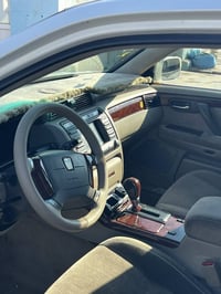 تويوتا كراون • ٢٠٠٣ • ٤ ايرباج