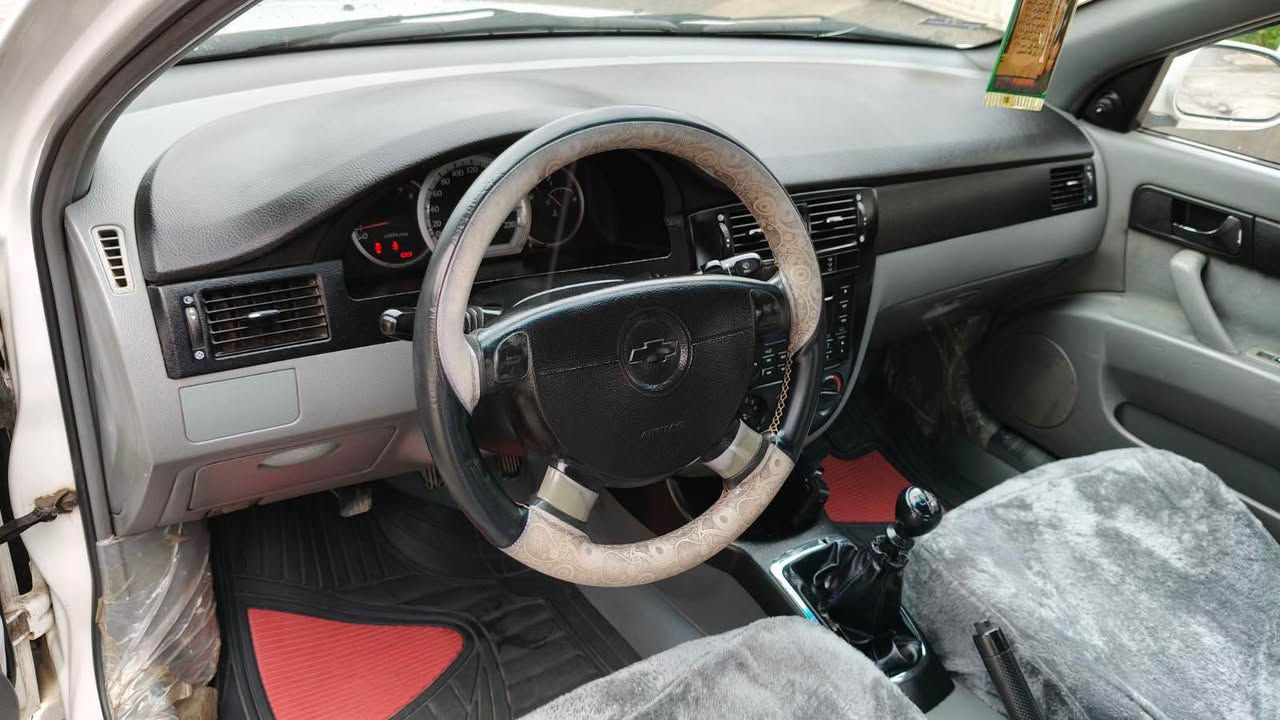 ئؤپترا مؤديل2005ئارموو ته حويل دهؤك  به شه رت سه ياره كه ده عموو لئيدراوى نيبه  گئيروو مه كينه به شه رت يه ك پارجه ونيوى بؤياخه جوار تايه ى لؤكه له -رانيه موبايل ***********-*********** Colombo, Sri Lanka
