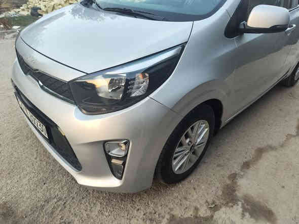 كيا بيكانتو 2023 خليجي 
ماشيه 15 الف
سياره جديده وجاهزه علئ وضع الشركه 
كتلوكات الشركه وسويجات احتياط بدون استعمال
تراي السياره زيرو 
نضيفه جدا داخل وخارج
رقم اربيل اب اسمي سنويه جديده وهزه جديده 3 سنوات 
مكان السياره بغداد العامريه
السعر 122 بيها مجال شراي يتصل فقط
***********
***********
