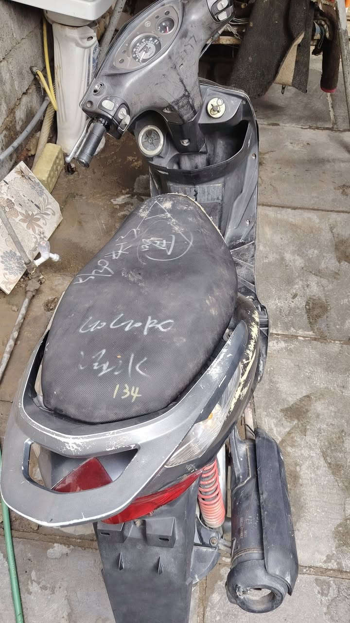 دراجه ماكس ثعلب 140 السعر 400
بكاني بغداد  الحرية  شارع30 
رقم الواتساب +***********
