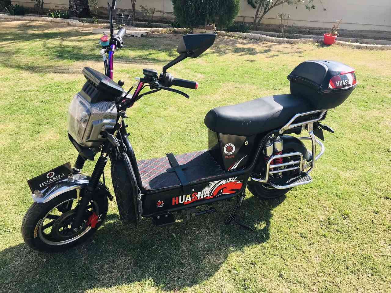 متاح دراجه شحن ٦ بطاريات موديل ٢٠٢٤ كهربائيات كله شغاله بطاريات ع فحص تخم ٢٠٢٦ البطاريات النظافه مثل ما موضح بصور السعر ٥٦٥ ترهم بيع و مراوس مكاني الانبار هيت حي البكر *********** واتساب واتصال  خدمة توصيل حسب الاتفاق
