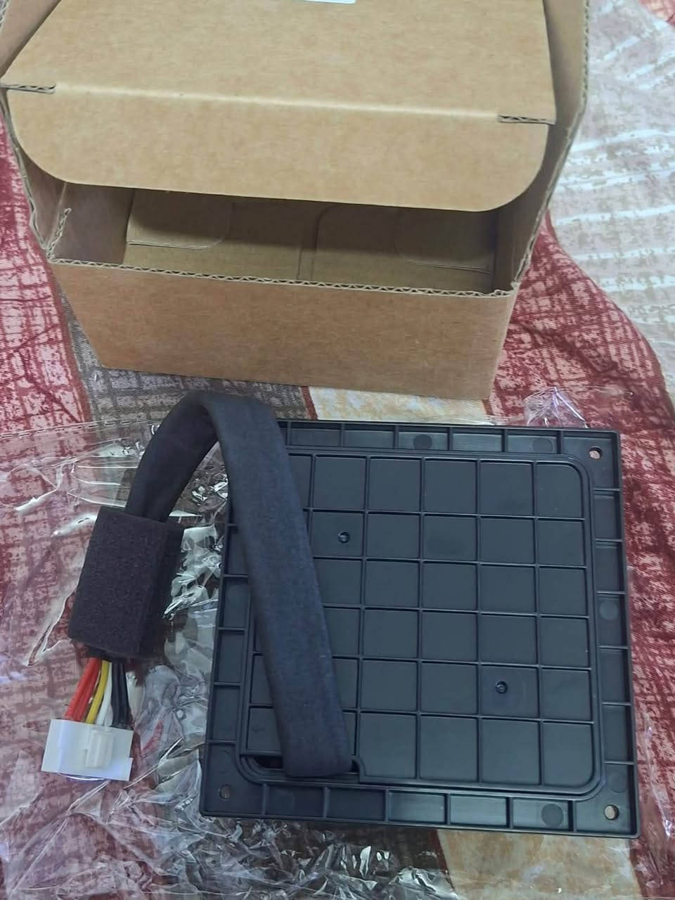 ⚡ لا تدع الموسيقى تتوقف! أعد الحياة لسماعتك المفضلة ⚡هل بدأت بطارية سماعة JBL PartyBox 100 تضعف؟ هل تفرغ بسرعة وتفسد عليك أجواء الحفلات؟الحل المثالي أصبح بين يديك الآن! 👇نقدم لك البطارية البديلة الفائقة (SUN-INTE-260) المصممة خصيصاً لسماعات JBL:🔋 قوة تدوم طويلاً: سعة ليثيوم أيون حقيقية تمنحك ساعات من التشغيل المتواصل.⚙️ توافق 100%: تأتي مع الكابل الأصلي والوصلة المخصصة للتركيب المباشر والآمن.🛡️ أمان وجودة عالية: مزودة بأنظمة حماية ضد الشحن الزائد والحرارة لضمان سلامة جهازك.لا تنتظر! استعد صوت الباس القوي والحرية اللاسلكية الكاملة في حفلتك القادمة.
القطعه 35
يوجد 3 قطع


**إذا كنت صاحب هذا الإعلان وتريد حذفه لأي سبب، رجاءا أرسل رسالة إلى الدعم الفني**