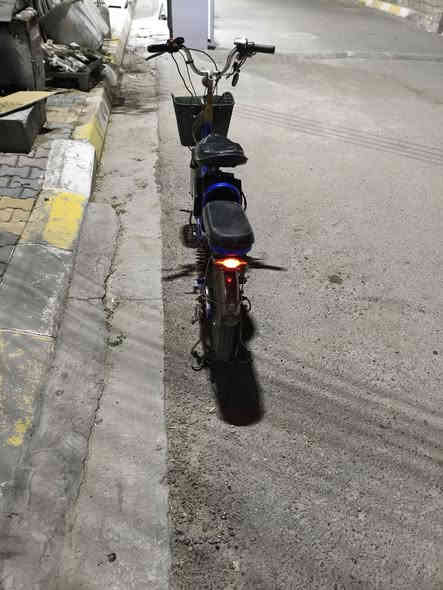 السلام عليكم موطور شحن بطاريات جديده ماصر شهر من بدلتهن السعر 225 قفل مكاني الصقلاويه الناحيه ***********
