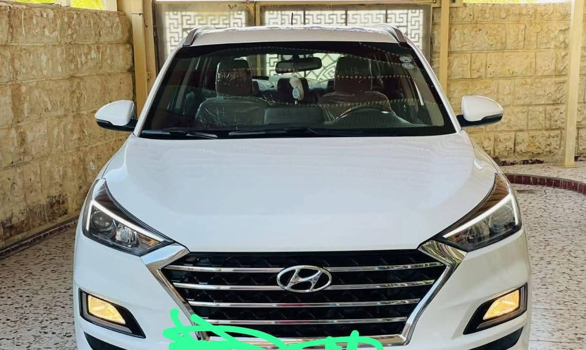 توسان 2020 خليجي ـ رقم أربيل
ماشية 120,000 حقيقي
فول مواصفات عدا البنوراما
محرك 2000 — محرك وكير مكفول
حدادية صدر نظيفة + تخم تايرات جديدة
بصمة — كشنات كهرباء (سايق + صدر)
حساسات أمامي وخلفي — شاشة — كاميرات أمامية وخلفية
بك لايت LED — نهاري LED
المكان: واسط / قضاء العزيزية
للاتصال والاستفسار: ***********
السعر 200..$ وبيها مجال قليل
