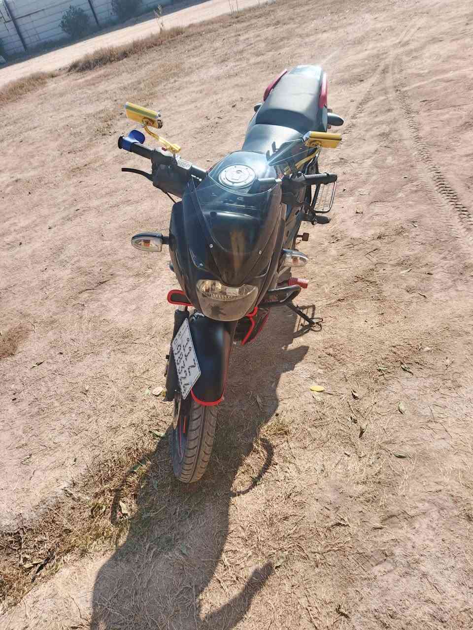 لسلام عليكم دراجه بولسر موديل 21 مرقم بسمي تحويل ثاني يوم مكاني ابو غريب السعر مليون و900 رقمي ***********
