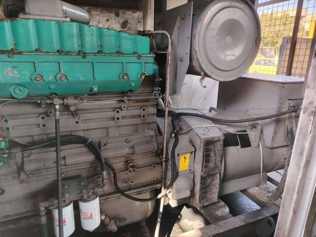 السلام عليكم للبيع كمنز 5 ونص انجكتر عادي  استندر لا صرف ولا بخار 350 كيفي بدون كاتم مكان بغداد ) ***********
