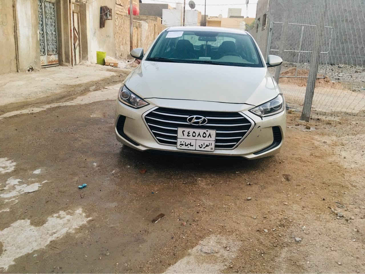 هونداي النترا ٢٠١٧ وارد امريكي 
ليبل واحد
ضررها بنيد موضح بالصور 
وبارد قليل جاملغ خلفي اثر ضربه يد
ماشيه ١١٥ الف ميل
استعمال شخصي
مواصفاتها
 شاشه
تحكم ستيرن
٣ انظمه قيادة
السعر ١٢٧ وبي مجال
*********** النجف, العراق
