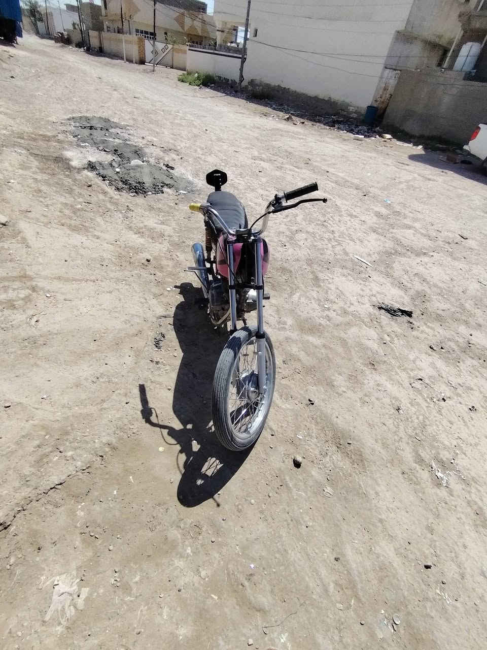 سلام عليكم شباب دراجه للبيع كلك 250وبيهة مجال دراجه بيهة كام شفت  +شاصي اوراق للبيع اوراق سحب 3ورقات سعره75
*********** هاذه رقم ليريدهن بي خير ويدلل
