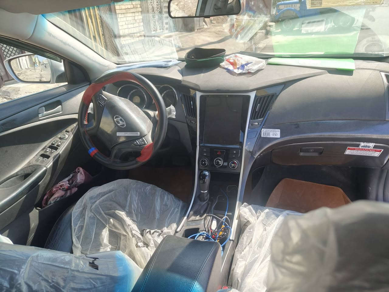 ادوات كصه وحده توام طبق الاصل شرط الحاسبه سياره جديده شخطه مابيها غاز خط واحد غاز فقط كشنات جلد كهرباء تدفها تبريد كشنات سياره جاهزه اي نقص مابيها شرط السعر 40قفل بدون مراوس بيع فقط مكاني بغداد ***********اخوان بس تصال واتساب مويمي
