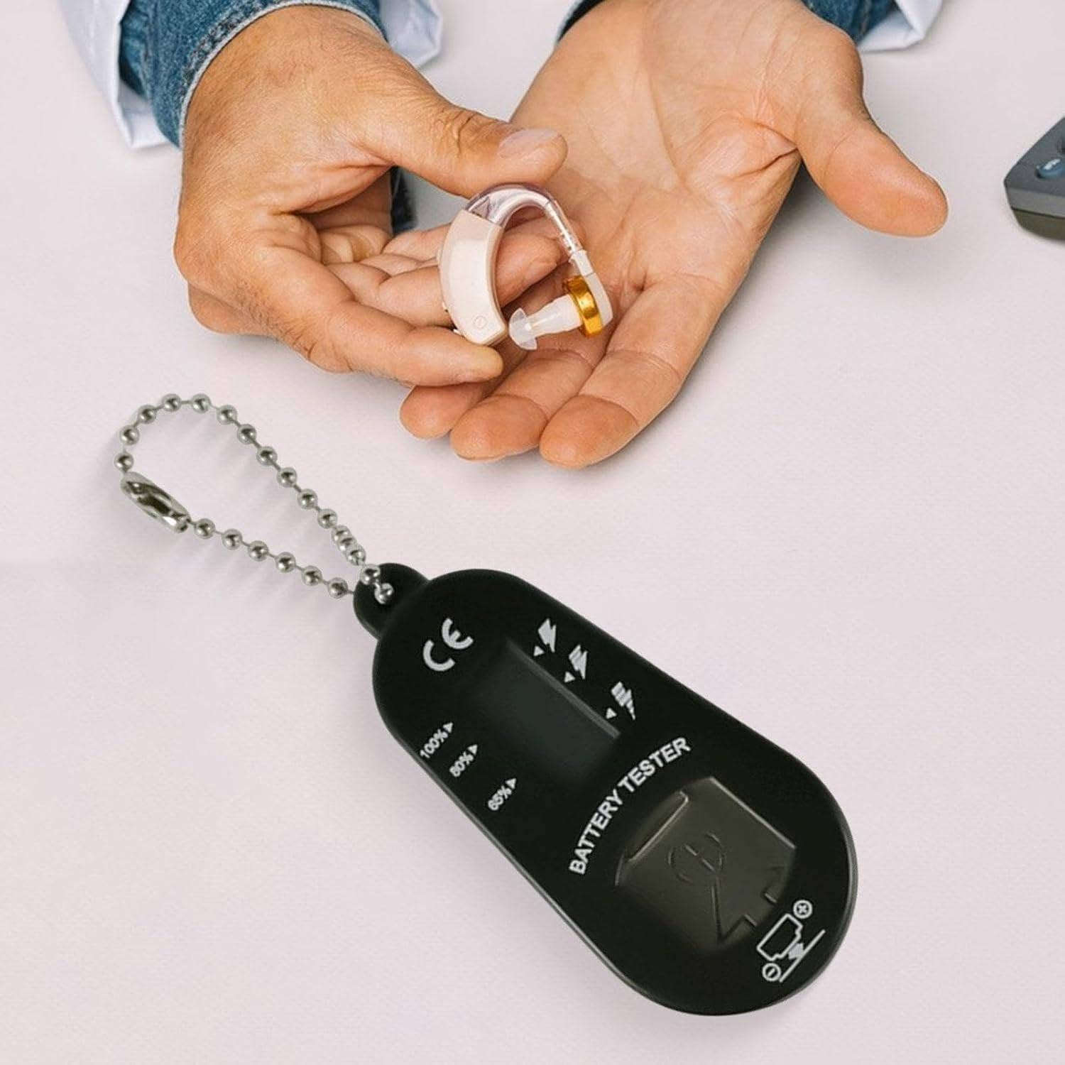 🔋 دقة الفحص وسهولة التنقل في جيبك! جهاز Wan Lee WLD No.B3 متوفر الآن 🎧⌚
​لكل مستخدمي سماعات الأذن الطبية والساعات الذكية، وداعاً للمفاجآت غير المتوقعة ونفاذ البطارية المفاجئ! نقدم لكم الحل الذكي والمحمول Wan Lee WLD No.B3، الجهاز المثالي لفحص واختبار طاقة البطاريات بكل سهولة ودقة.

​✨ ما الذي يجعل هذا الجهاز خيارك الأفضل؟
​شاشة LCD رقمية ذكية: تعرض لك مستوى الطاقة المتبقي في البطارية بدقة متناهية، لتعرف تماماً متى يحين وقت التغيير.
​حجرة تخزين مدمجة: مصمم بذكاء ليحتوي على مساحة تتسع لبطاريتين احتياطيتين، مما يجعله الرفيق المثالي لك أثناء التنقل والسفر.
​توافق عالي ومميز: يدعم فحص أنواع متعددة من بطاريات الزنك الهوائي (Zinc Air)، بما في ذلك الأحجام الأكثر طلباً:
​A10 | A13 | A312 | A675
​تصميم محمول وعملي: حجم صغير وخفيف الوزن يمكنك وضعه في جيبك أو حقيبتك واستخدامه في أي وقت وأي مكان.
​💡 حافظ على كفاءة أجهزتك واضمن استمرارية عملها بذكاء.

​🛒 احصل عليه الآن من معرض سيروان سيكو!
📥 للطلب أو الاستفسار، يسعدنا تواصلك معنا عبر رسائل الصفحة أو ترك تعليق أسفل البوست
.*********** 
​#سيروان_سيكو #WanLee #فحص_بطاريات #سماعات_طبية #ساعات #طاقة #أجهزة_ذكية
