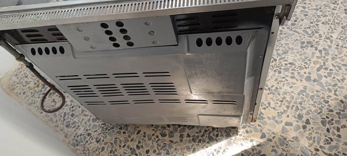 عرض مميز – طباخ عشتار عراقي 5عيون
حجم عملي مناسب 80*50
 5 شعلات قوية 
 فرن شغال خط واحد
  لون ابيض مقاوم
💰 السعر: 170 قابل للنقاش
📍 العنوان: موصل – وادي حجر
📞 للاستفسار: خاص
🔹 للبيع أو المعارضة حسب الاتفاق والقناعة 🔹
✨ فرصة ما تتعوض ✨


**إذا كنت صاحب هذا الإعلان وتريد حذفه لأي سبب، رجاءا أرسل رسالة إلى الدعم الفني**