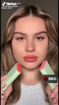 مكياج • مراسلة البيج