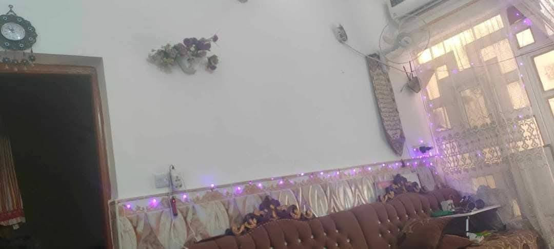 عروض اليوم مكتب الخالدي للعقار
للبيع بيت مساحة 125 متر طابقين جديد منطقة 23 قرب مدرسة شاكر الكفائي وسايدين الشريط وشارع الجامع حي ميسان
بناء حديث صب كونكريت وطابوك نهروان

الطابق الاول غرفه وصاله ومطبخ واستقبال
وصحيات داخليه وخارجيه
الطابق الثاني غرفتين وصاله وصحيات
السعر 150 مع مجال

عنوان المكتب حي ميسان شارع الكيات العمارة مجاورة لاسواق حليم ( مكتب الخالدي للعقار )
استفسار اكثر او الاتصال
 *********** يوجد واتساب 
*********** يوجد واتساب 
ادخل على الرابط التالي واطلع على عروض حي ميسان
https://www.facebook.com/groups/392370572858358/?ref=share_group_link
