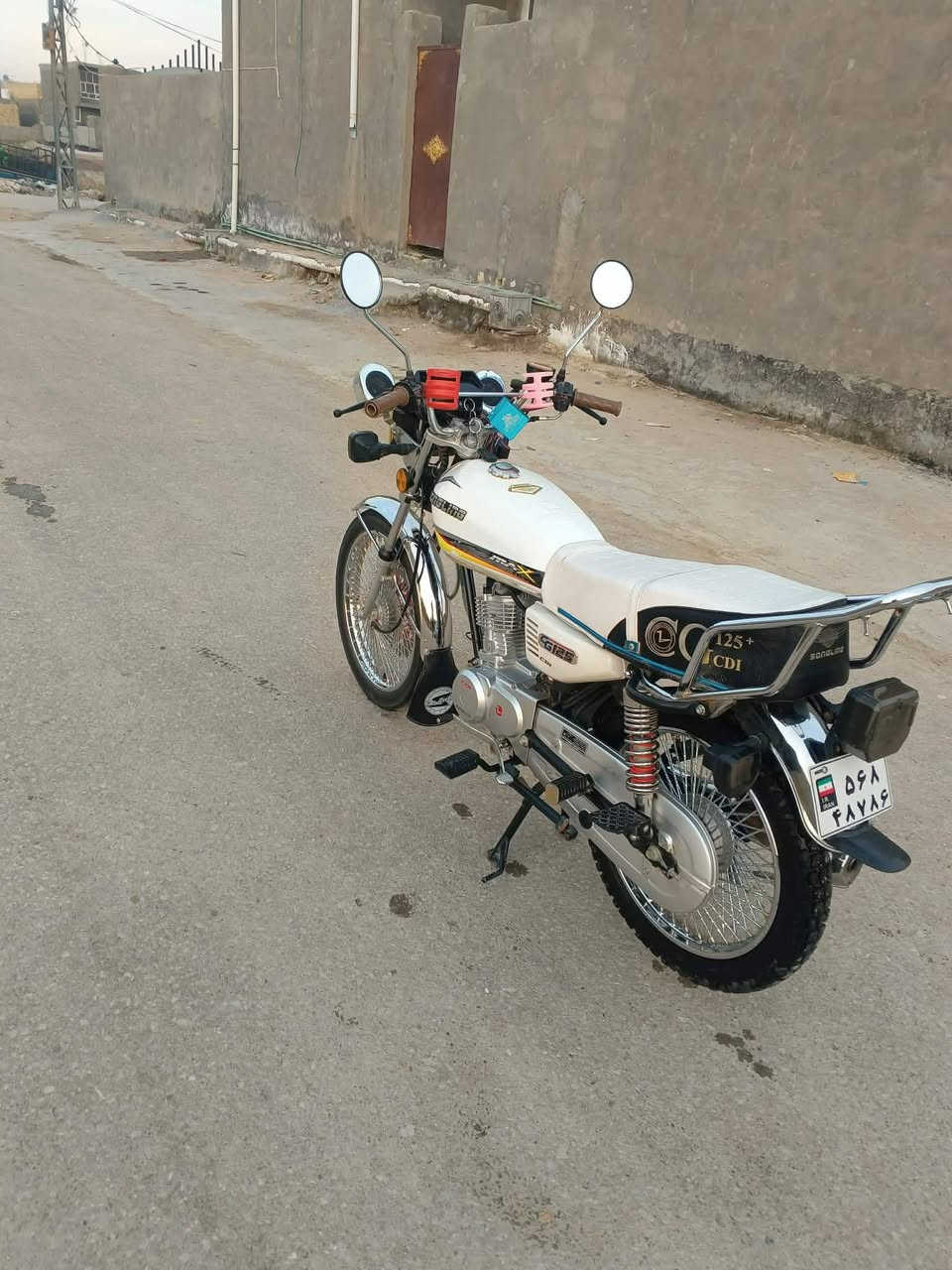 تايكر سكنر 25 مكفوله كفاله عامه
ب650 وبيه مجال
مكانه عفج
***********
