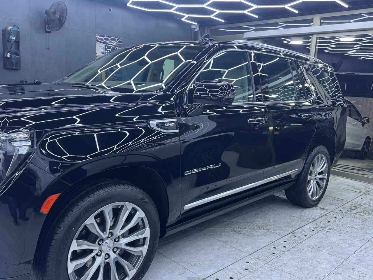 جمسي دينالي  2023مكفوله ما عدا رصعه ب جاملغ خلفي  وكالة المنصور
سياره مغلفه و بيه تخم تاير جديد 
عنوان بغداد دوره سعر 63 $ الف 
***********
