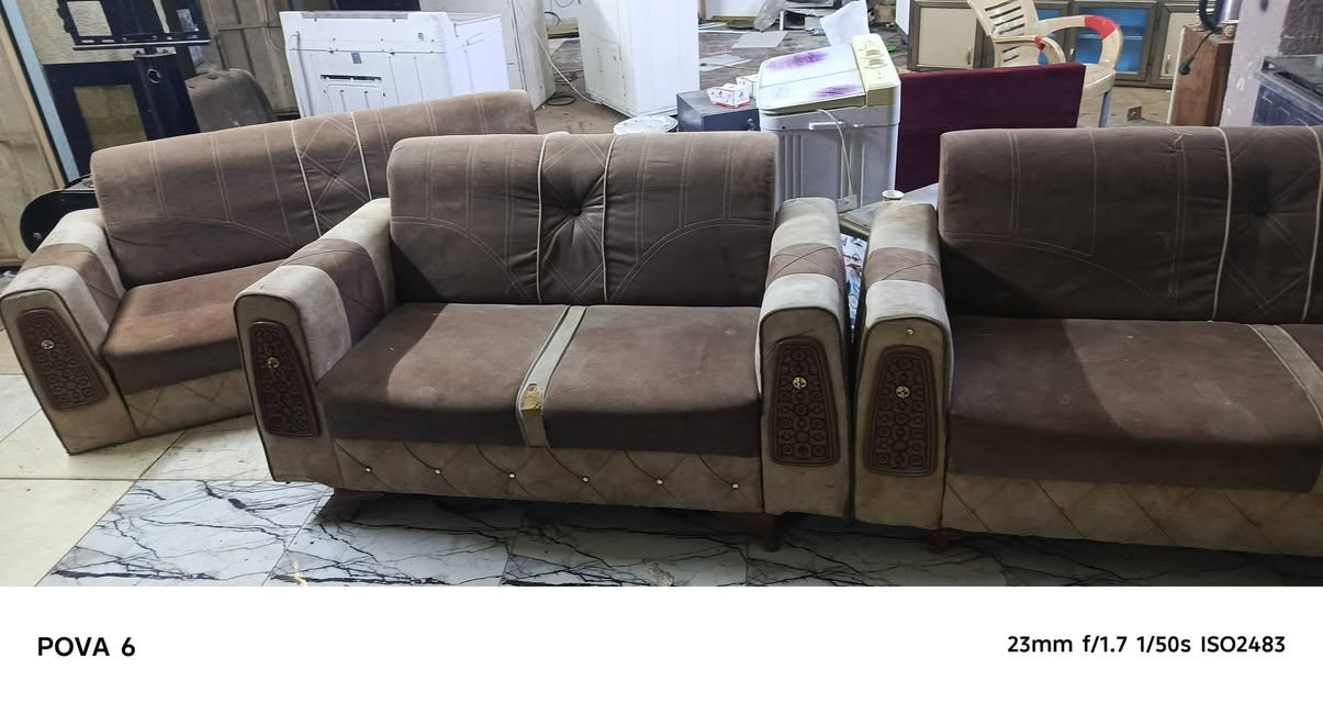 تخم مستعمل نضافه 70 بل 100 حلو سعره 150 محلات ياسر الحرباوي ***********
