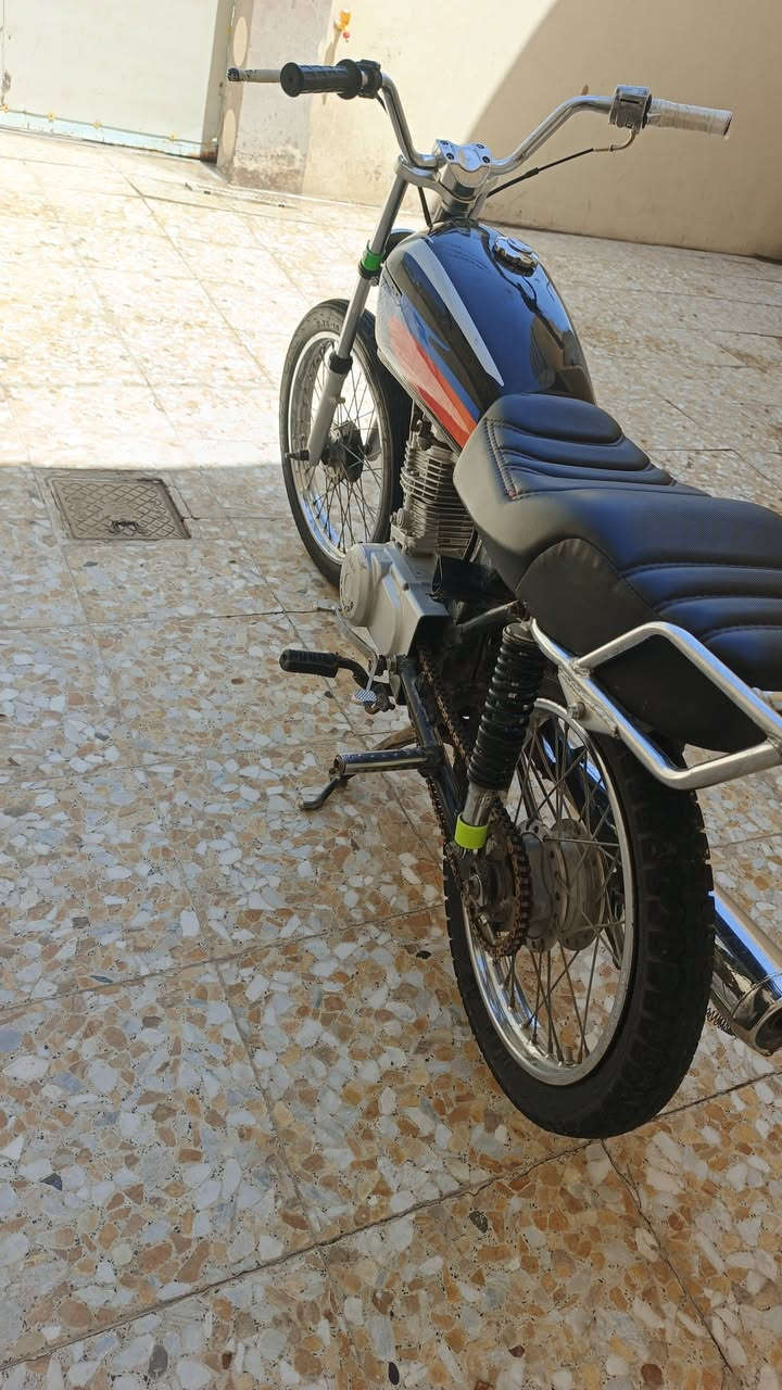 سلام عليكم دراجه اربعه كير لل بيع مستعجل علابيعتهه كلك كلك كلك مكاني نجف شارع الصب


**إذا كنت صاحب هذا الإعلان وتريد حذفه لأي سبب، رجاءا أرسل رسالة إلى الدعم الفني**