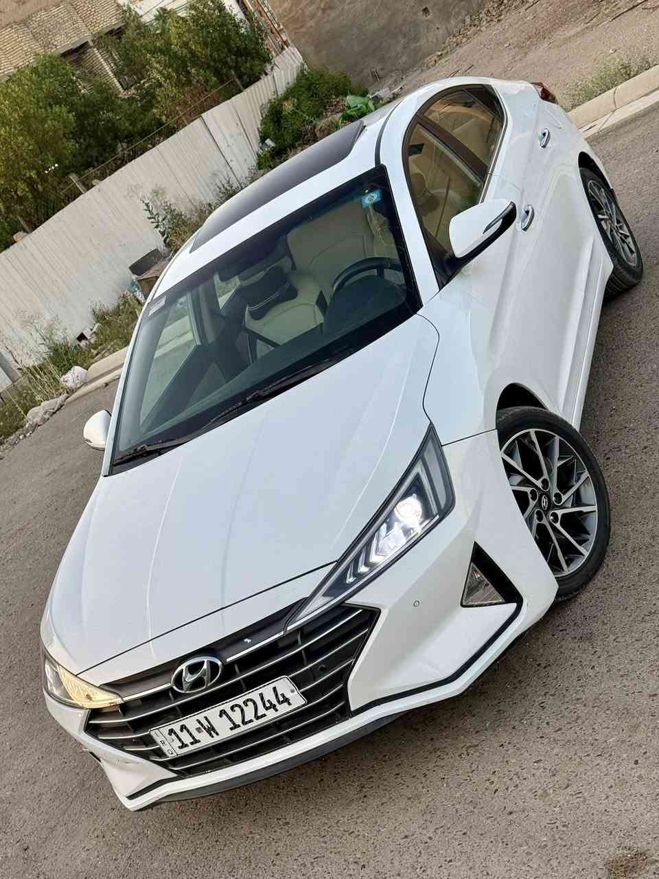 السلام عليكم
للبيع النترا 2020 خليجي كفاله عامه عده نص البنيد صبغ اثر تقشير حتى ما مفتوح وسونار بل منشور 
فول مواصفات 
تبريد قطعتين
داخل بيجي صاج كامل 
شاشه كامره دواره
تحكمات استيرن
اشاير بالمري 
بصمة
فتحه
كشنات كهرباء
لايت عالي ناصي زنون
جنطه بصمه
محرك 2000
ما مفتوح مكفول كير مكفول 
رقم بغداد انكليزي بسمي تحويل ثاني يوم
السياره ماشيه 100 الف حقيقي تخم تاير جديد 
السياره كامله مكمله ربع متصرف عليها 
السعر( 144)وبيه مجال حك الجيه
العنوان بغداد الرصافة 
للاستفسار: ***********
