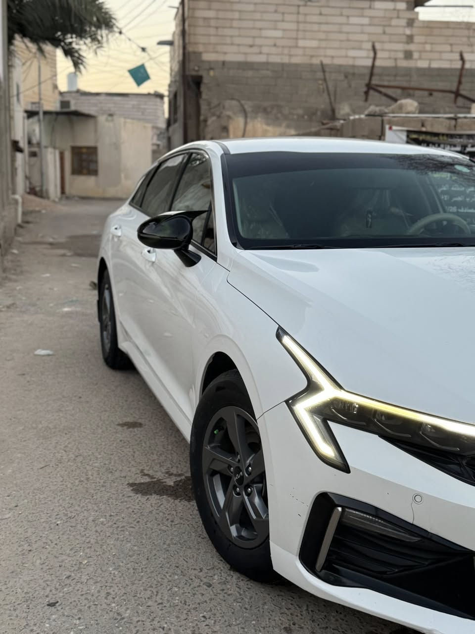 السلام عليكم
K5
2024
خليجي سيارة بية بارد فقط بدون دواخل بدون شي ربع من باب وربع من مدكر +الخسفة الي بلبنيد موضحة بصورة 
رقم أربيل الدولي بأسم شركة وكالة فول مواصفات عدا البنوراما
بصمة أبواب
بصمة صندوك
تحكم ستيرن جهتين
شاشة جبيرة ديجتال كار بلاي
كشنات جلد
5 وضعيات قيادة
كروز مثبت سرعة
شاشة اعطال
شغيل عن بعد 
حساسات امامية
حساسات خلفية
كامرة خلفية 
مانع تصادم أمامي (رادار)
مكينة 2500 تنفس طبيعي 
ميل سيارة 90الف 
 وبعد بية هواي مواصفات 
السيارة على وضع الشركة بلادية
مكينة وكير وتخم تاير وحدادية وتبريد كلة مكفول وعلى وضع الوكالة
السعر 205
العنوان  البصرة 
 الاستفسار  ***********
