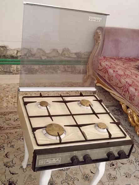 السلام عليكم طباخ عشتار منضدي جديد غير مستخدم للبيع مكاني الصليخ الاتصال ***********
