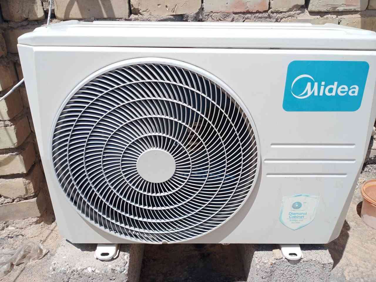 سبلت ميدياا طن واحد شرط الفحص سعرة 200 التواصل خاص او واتساب ***********
