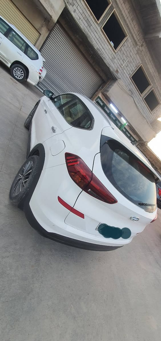 🧿عـــلـئ بــــركـــة الـــلـــه🧿

🫡🫡الــمــصـداقــية ســـر الـــنجـــاح🫡🫡

              ❤🤍 توسان 2020 كوري 🤍❤
رقم اربيل سنوية وهزه جديدة 
ماشي 120  الف حقيقي 
حساسات
كامرة
هند بريك بالرجل
مري شفط كهربائي 
شاشة كبيرة
شحن لاسلكي
 نظام Gps
تبريد قطعتين 
4 انظمة قيادة
ليد امامي وليد خلفي 
بصمة 
كير محرك شرط 
ابواب السائق وراكب بصمة ايضا . 

((( بيها تعديل بارد بسيط بربع الصندوق و ربع بونيد بدون دواخل شرط )))

***********
***********
***********
***********
