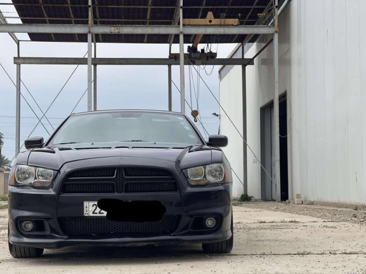 جارجر خليجي 2013
سياره جاهزه من كل النواحي 
أربيل 
شاشه كبيره 
عينه 260 
تخم تاير حداديه كير مكينه ع الشرط
سياره جازه من كل نواحي وأبد مامشتغله خط
مكان السياره ميسان العماره 
***********
